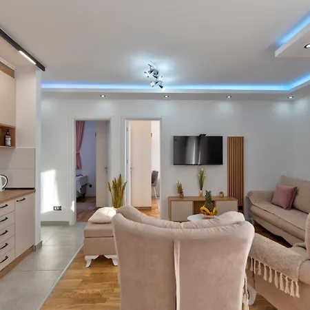 Primavera Lux - Dve Spavace Sobe Appartement *